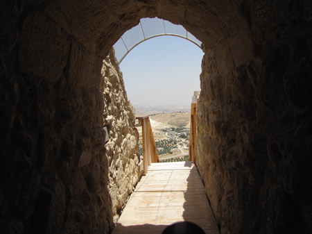 Robinson's Arch, Jerusalem
