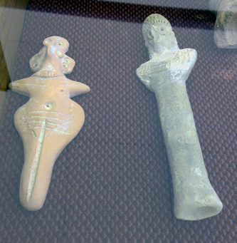 Canaanite cult objects from 1400 BC