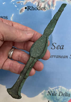 1000 BC Bronze Dagger