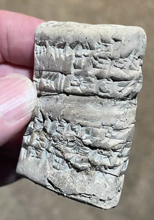 Cuneiform ceramic tablet 2500-1000 BC - text on back and side