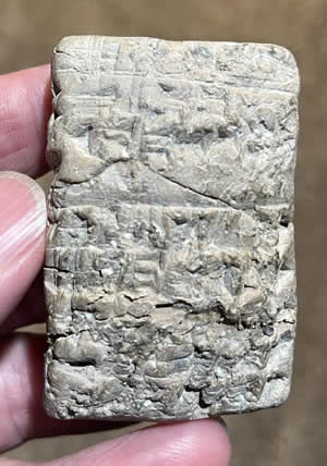Cuneiform ceramic tablet 2500-1000 BC Mesopotamian 