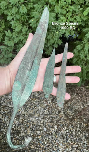 1000-700 BC Group of three spear points in hand