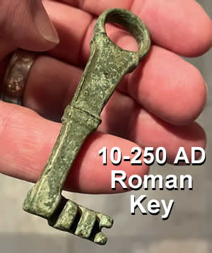 10-250 AD Roman Key for 4 tooth lock mechanism made of cast Lead-tin alloy - Revelation 1:18 - I have the keys of Death and Hades 