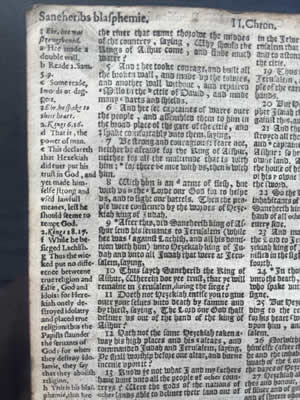 1560 AD – Geneva Bible 2 Chronicles chapter 32:5-12 with margin comments and references