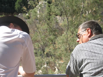 Galyn Wiemers of Generation Word and Carl Rasmussen of "Holy Land Photos" talk at the Pool of Bethesda in Jerusalem in 2007