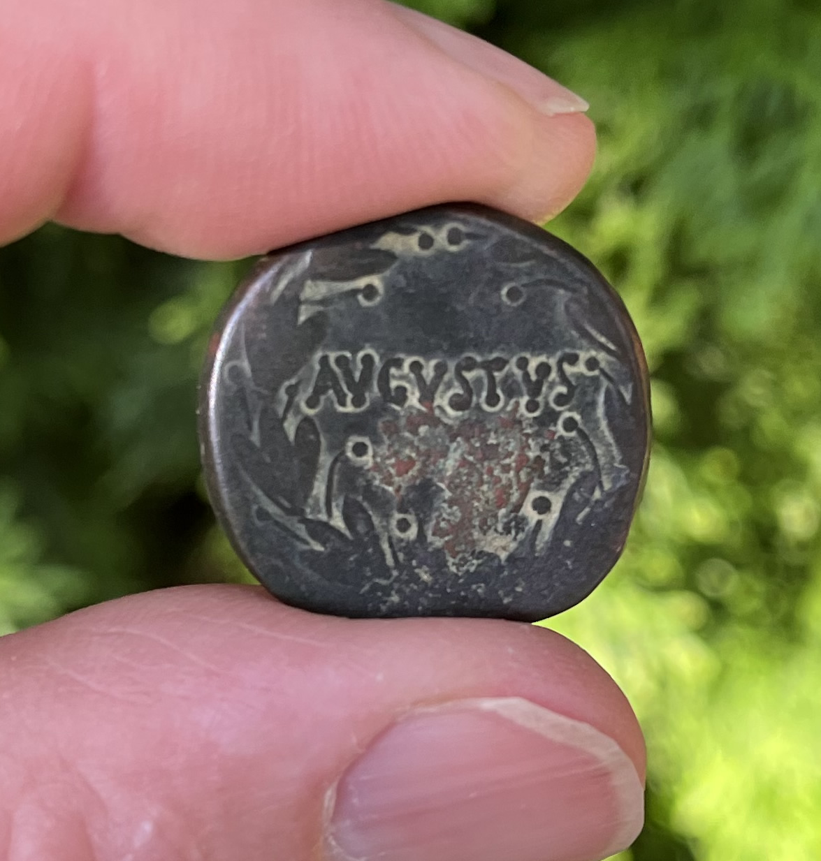 4 BC Augustus rev coin Full