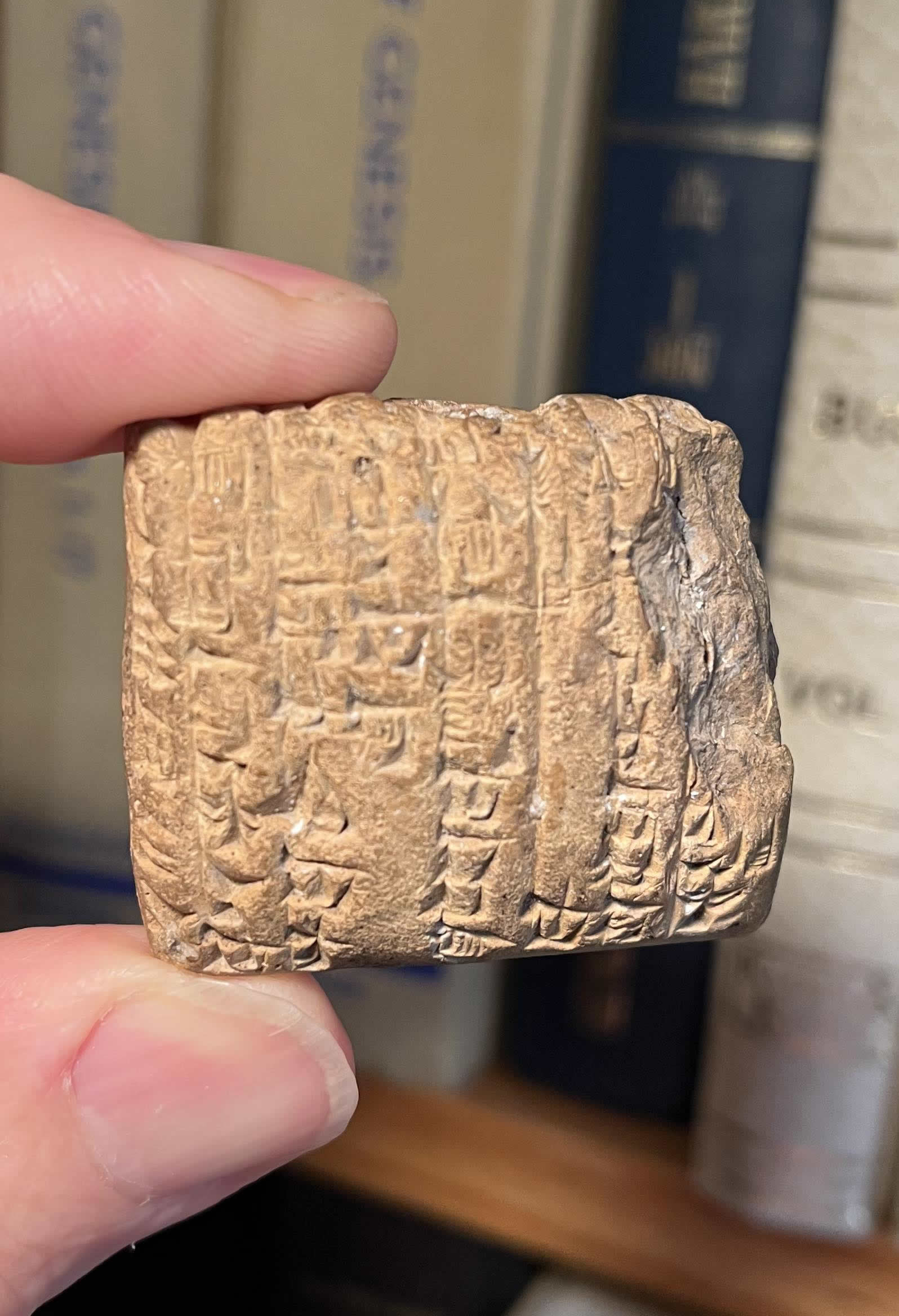 1900 BC Cuneiform Tablet Sumerian inscription 1A FULL
