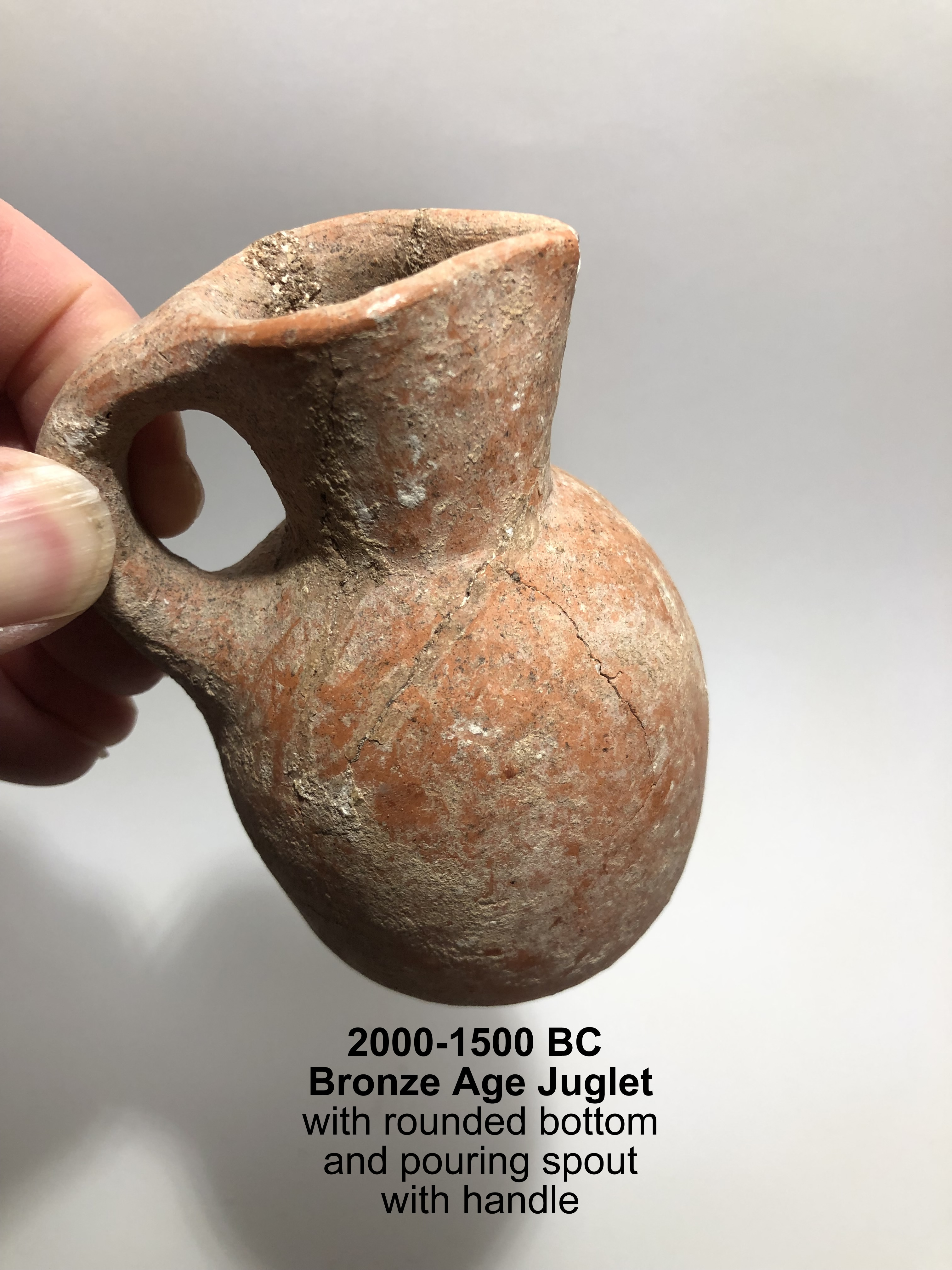 2000 1500 BC Juglet round bottom pouring spout 1